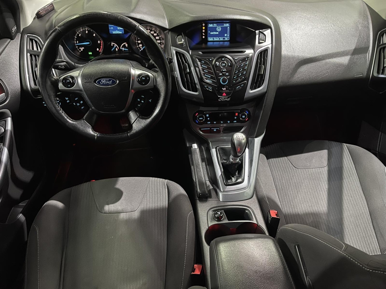 FORD FOCUS 1.6 TDCI, 2011 GOD, 1 VLASNIK,2 KLJUCA