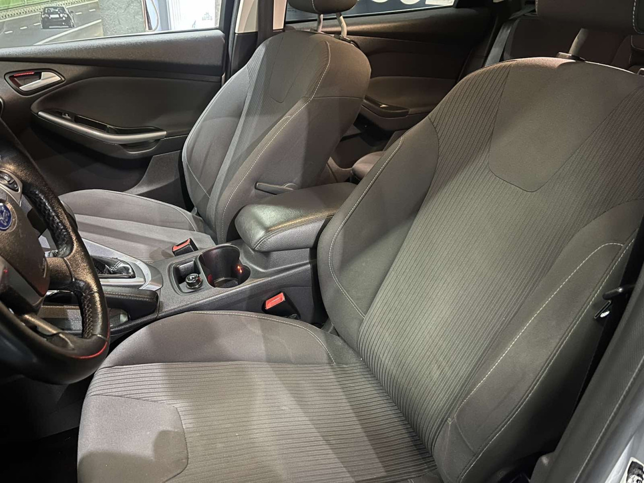 FORD FOCUS 1.6 TDCI, 2011 GOD, 1 VLASNIK,2 KLJUCA
