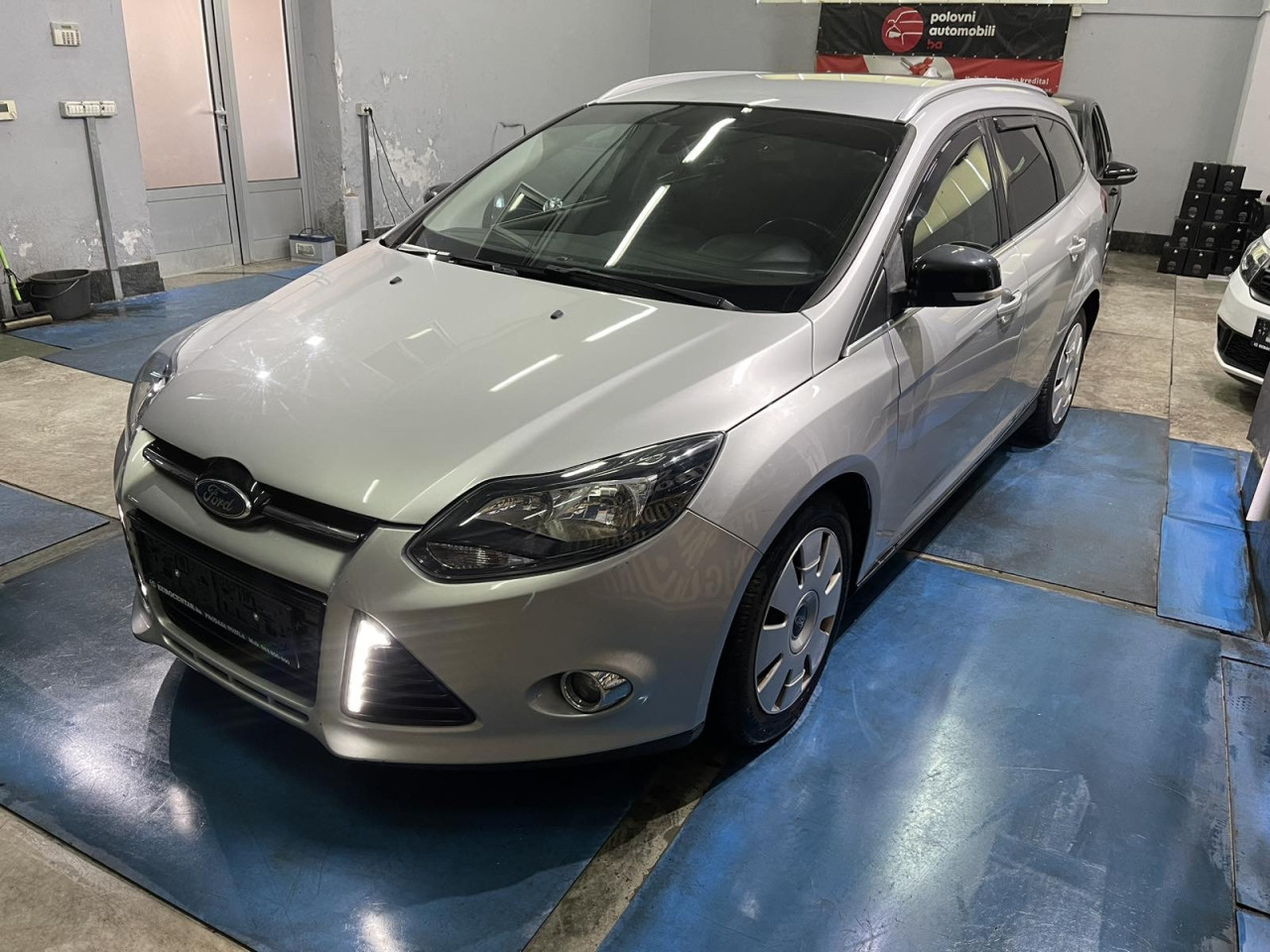 FORD FOCUS 1.6 TDCI, 2011 GOD, 1 VLASNIK,2 KLJUCA