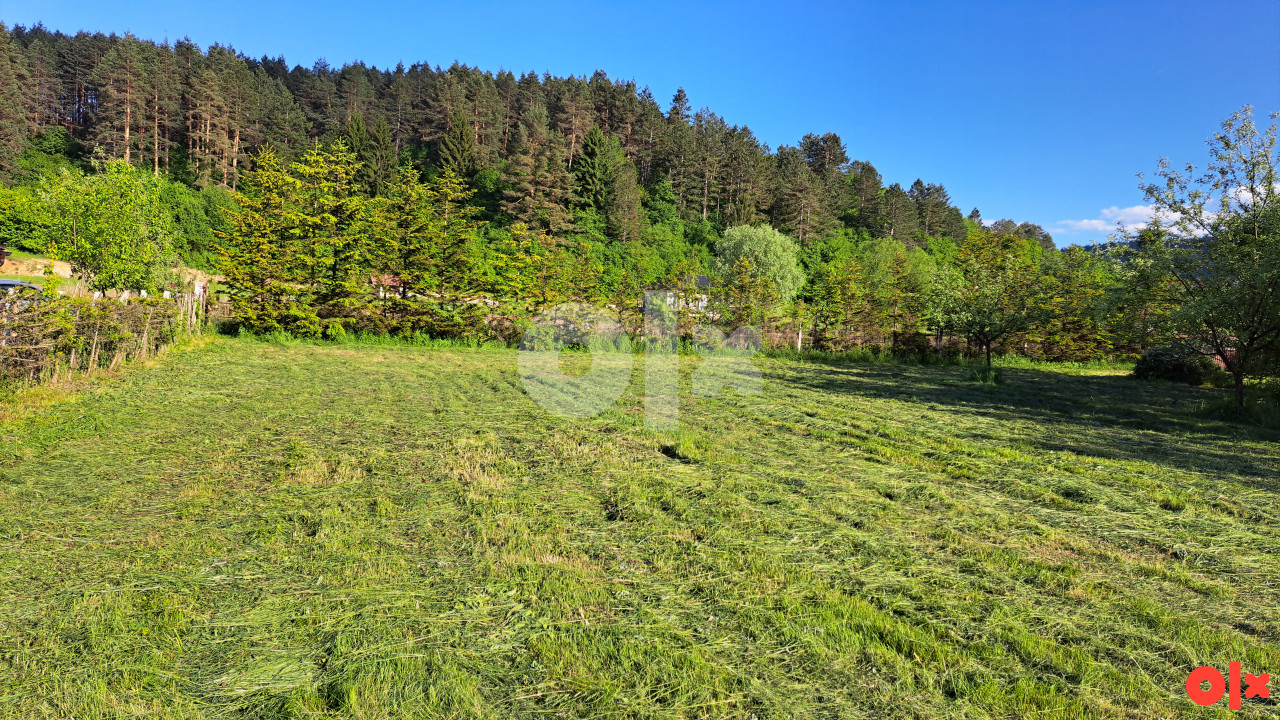 Zemljište Bugojno - 1040m2 2