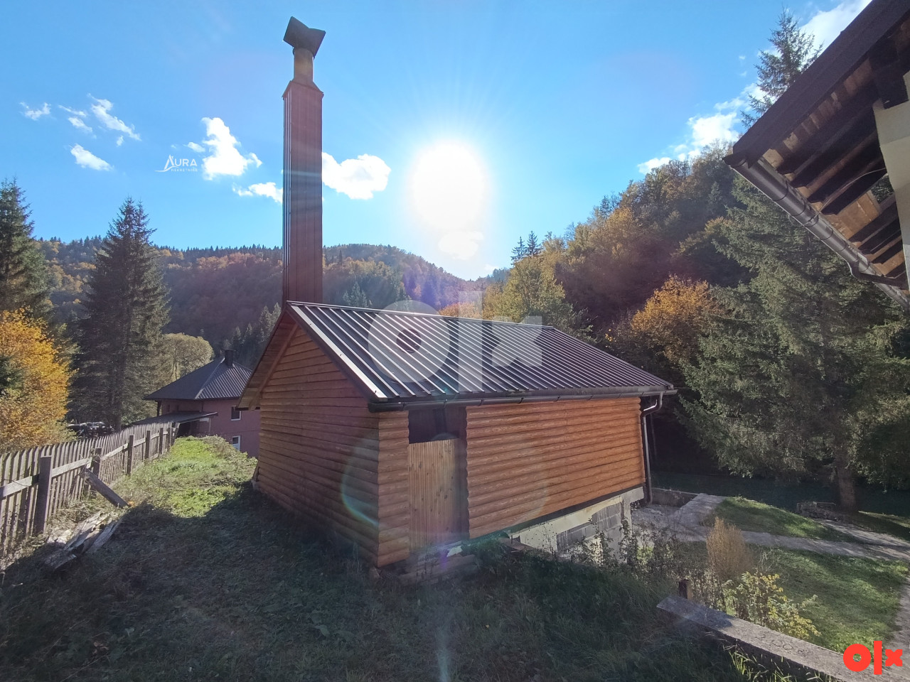 AURA/ Poslovni objekat sa termalnom vodom pored rijeke 4