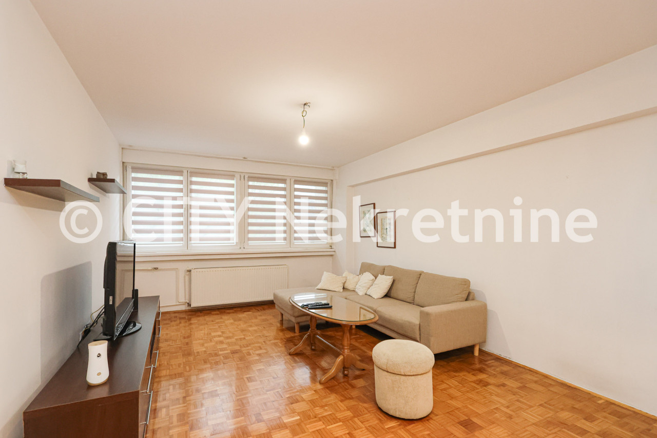 Dvosoban stan - Novo Sarajevo - Čengić vila - 55 m2