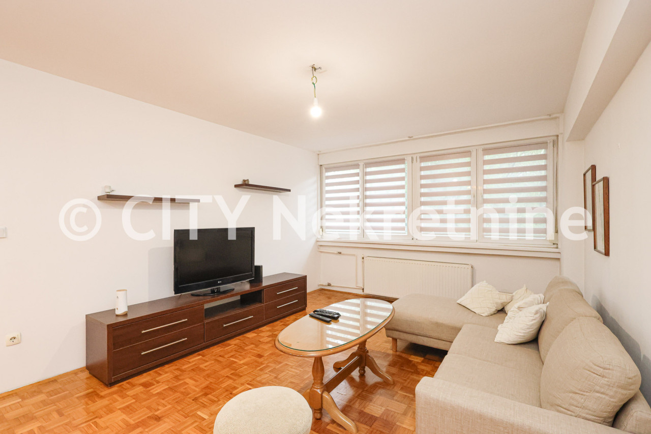 Dvosoban stan - Novo Sarajevo - Čengić vila - 55 m2 2