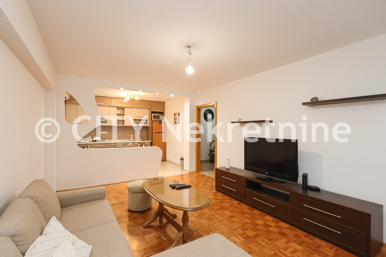 Dvosoban stan - Novo Sarajevo - Čengić vila - 55 m2 3
