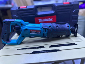 Elektricna reciprocna pila makita 1650 w