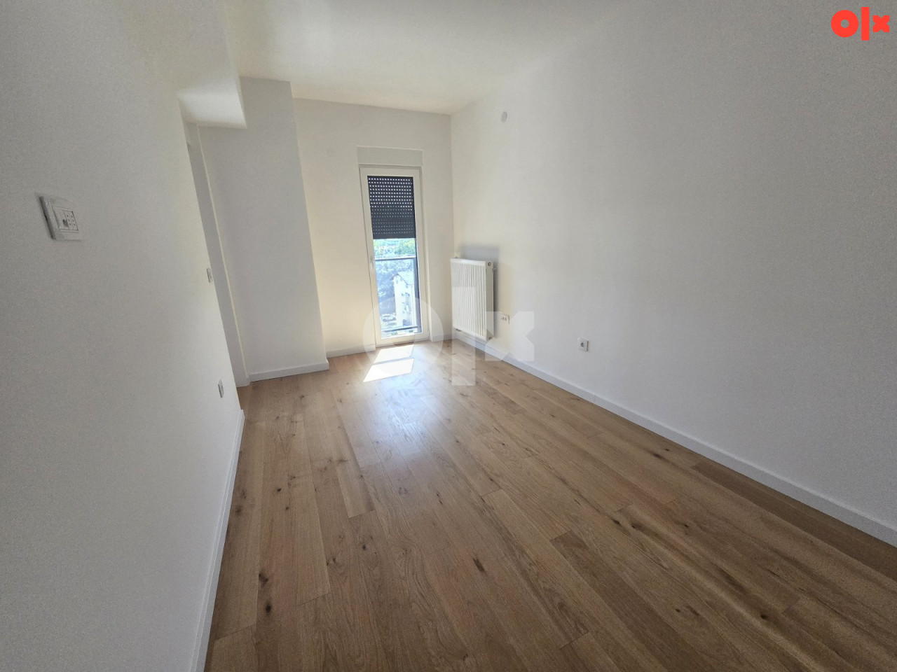 USELJIV Trosoban stan 80m2 Palata UPOTREBNA DOZVOLA 15