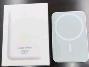 MAGSAFE BATERY PACK PUNJIVA BATERIJA  ZA IPHONE POWER BANK