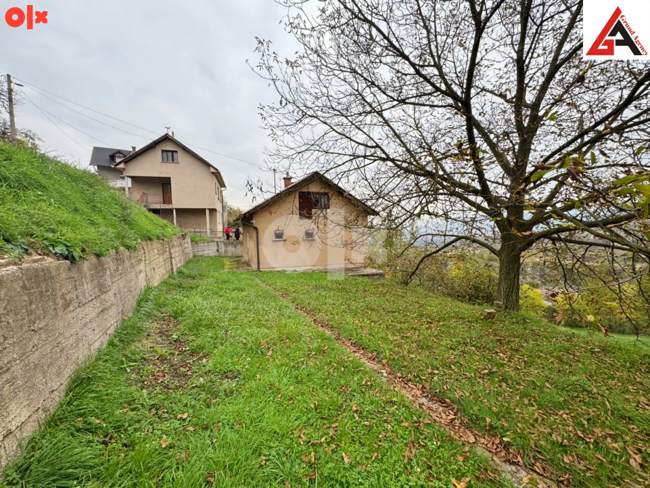 Kuća  230 m2 sa 6832 m2 okućnice - Zenica 8