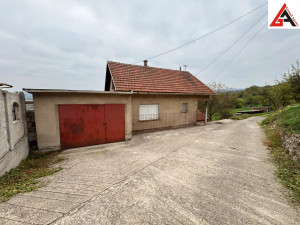 Kuća  230 m2 sa 6832 m2 okućnice - Zenica photo 2