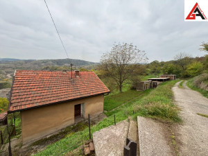 Kuća  230 m2 sa 6832 m2 okućnice - Zenica photo 4