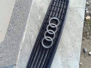 Prednja maska Audi A6 C5 facelift Dijelovi