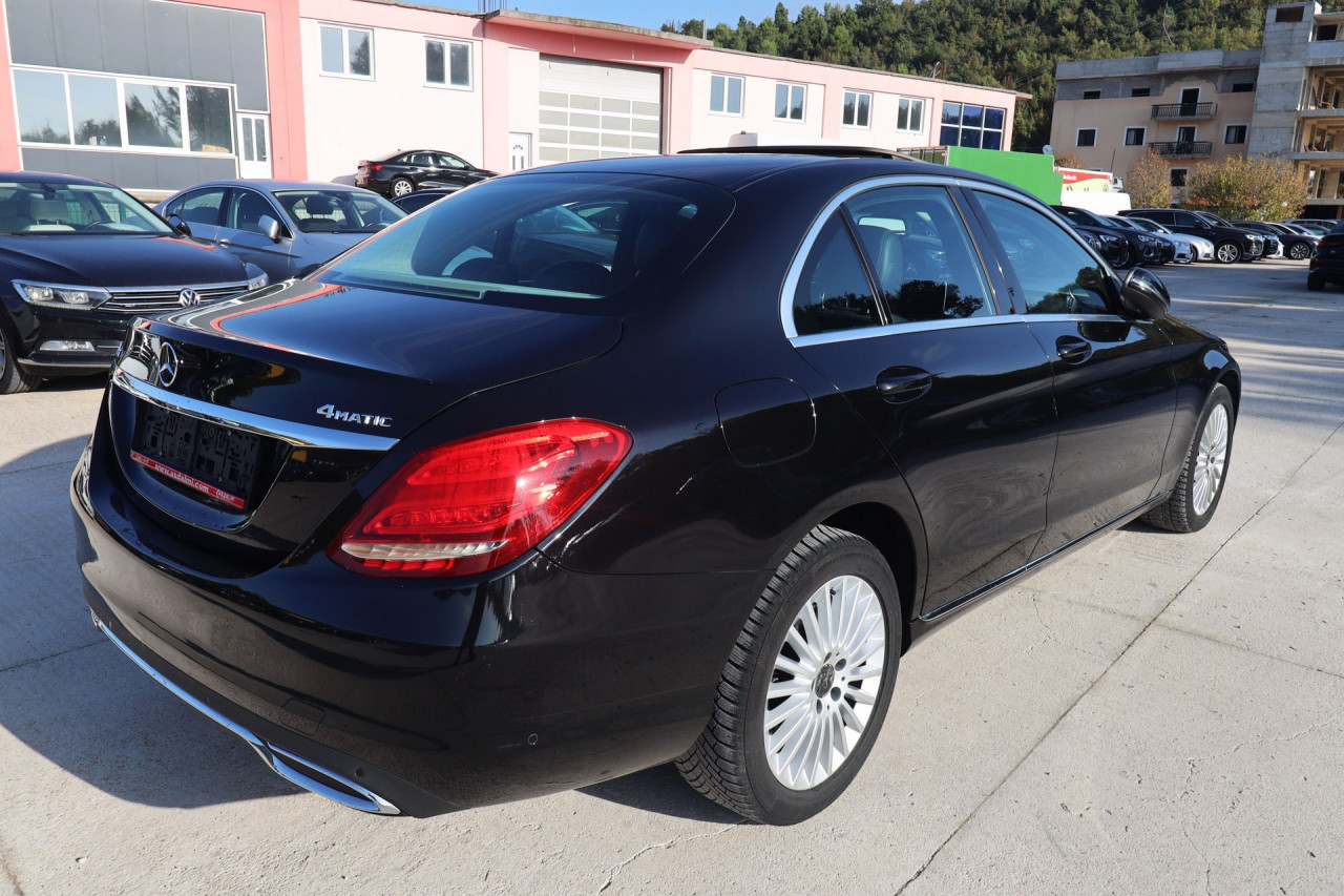 Mercedes-Benz C 220 D 4Matic Avantgarde FULL-LED el. Šiber