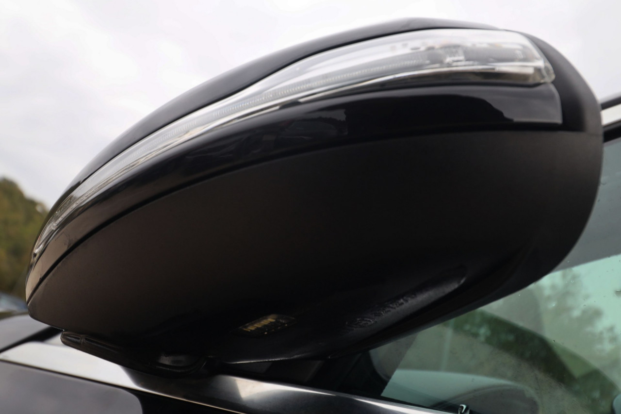 Mercedes-Benz C 220 D 4Matic Avantgarde FULL-LED el. Šiber