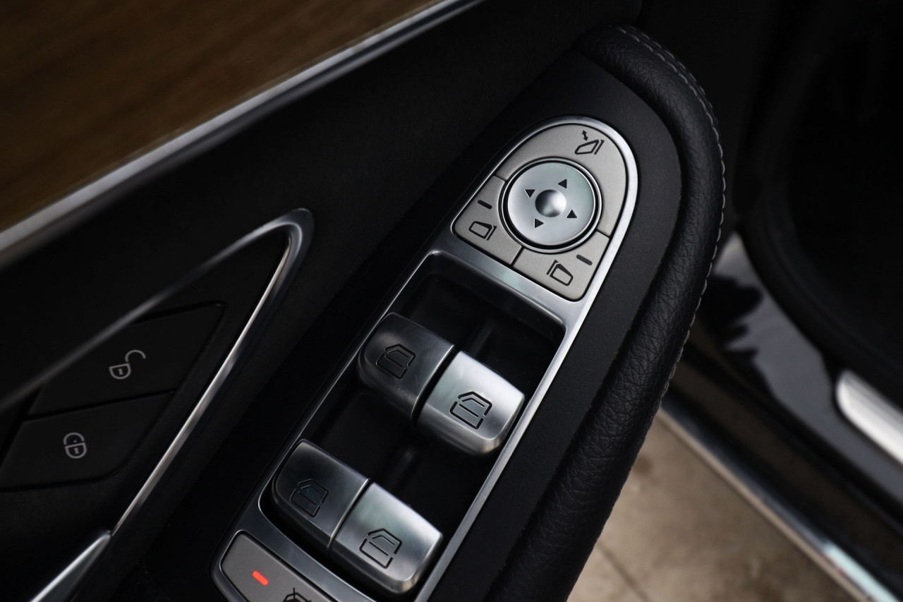 Mercedes-Benz C 220 D 4Matic Avantgarde FULL-LED el. Šiber