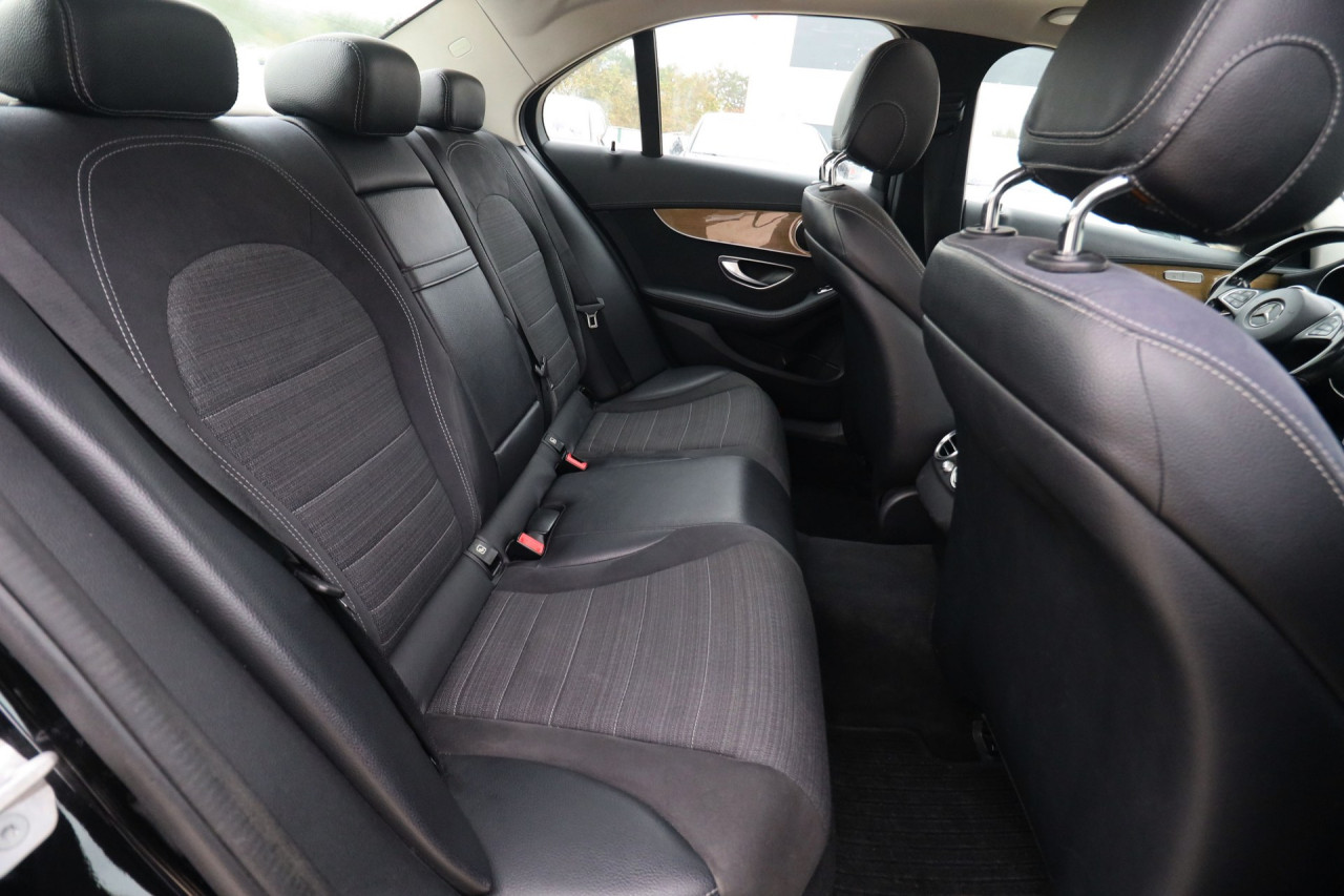 Mercedes-Benz C 220 D 4Matic Avantgarde FULL-LED el. Šiber