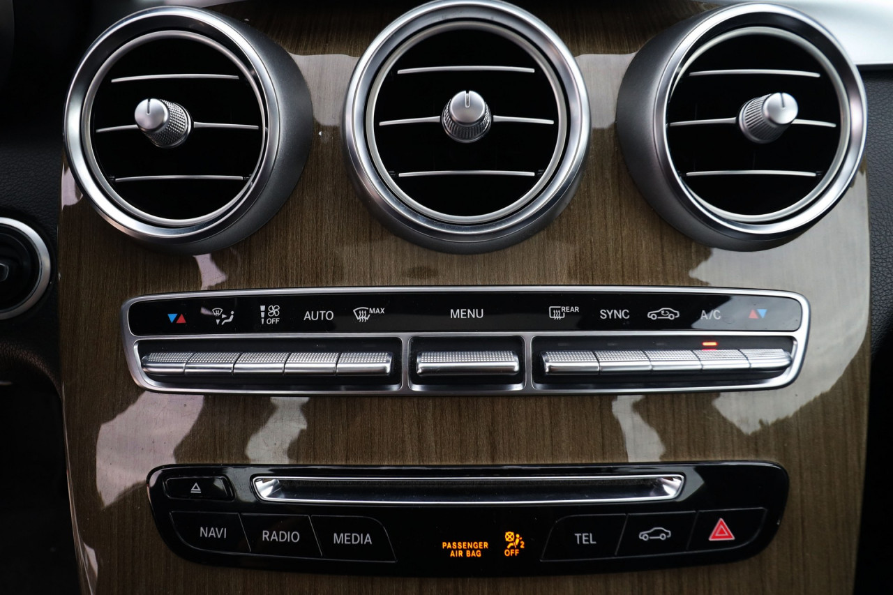 Mercedes-Benz C 220 D 4Matic Avantgarde FULL-LED el. Šiber