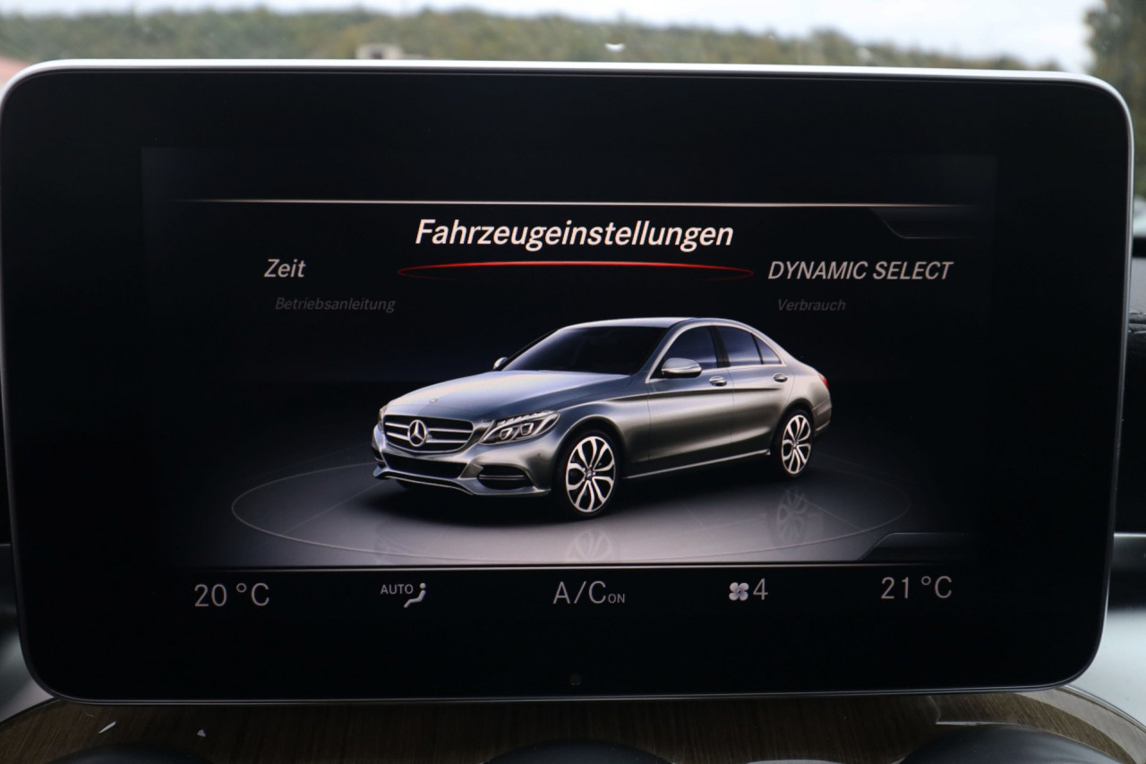 Mercedes-Benz C 220 D 4Matic Avantgarde FULL-LED el. Šiber