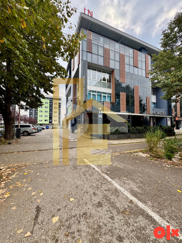 Iznajmljujemo poslovni prostor na odličnoj lokaciji 7
