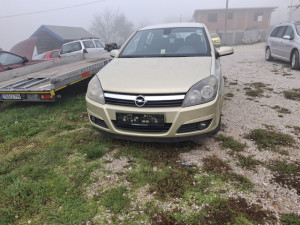 Opel astra h 1.9 74kw 2006 godina DIJELOVI