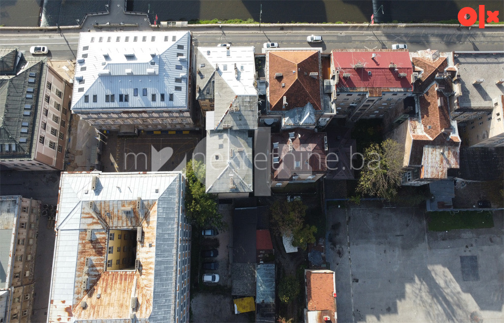 m2: Centar / Trosoban stan 86m2 / 1sp / parking 21