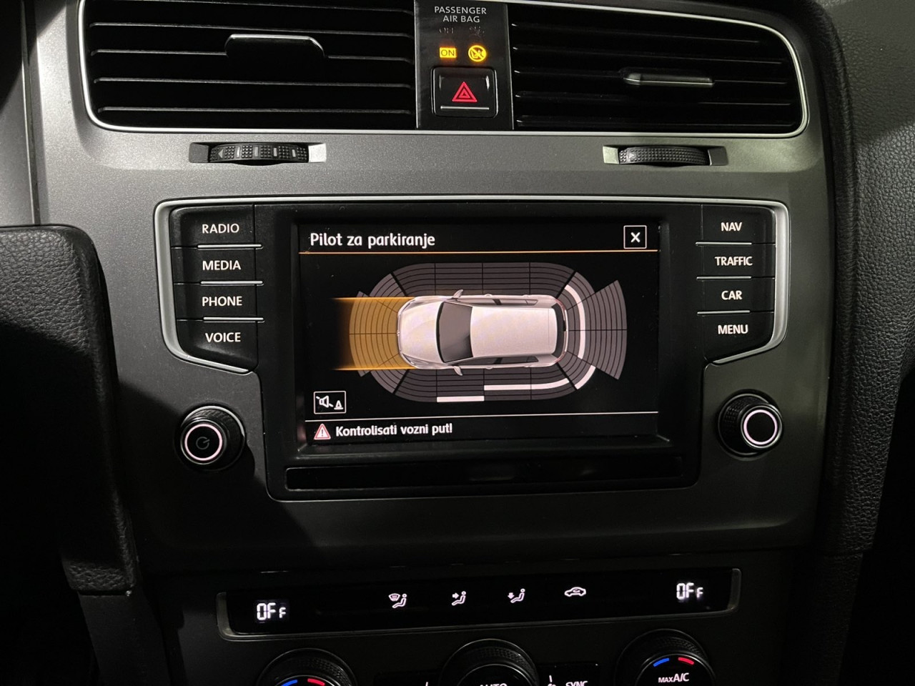 VW GOLF VII 1.6 TDI, 2015 GODINA, REGISTROVAN