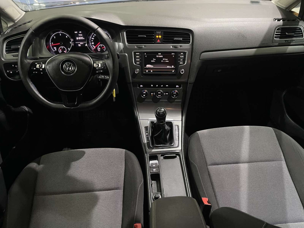 VW GOLF VII 1.6 TDI, 2015 GODINA, REGISTROVAN