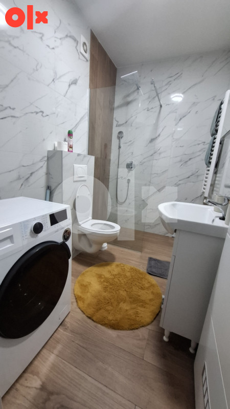 Stan na dan Istočno Sarajevo Lukavica  065/370-024  066/407-872 7