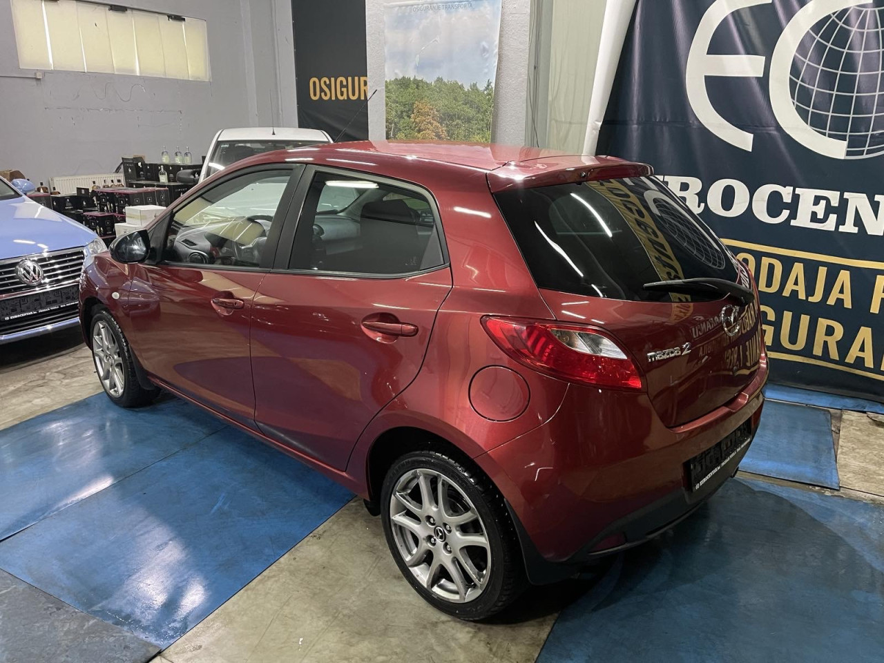 MAZDA 2 1.3i, 2013 GODINA, KLIMA, PARK SENZORI