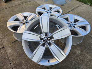 Alu felge 17" Passat b8 Facelift Instanbul