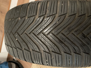 Zimske gume 225/45/17 Michelin Alpin 6 DOT1519 i DOT1820