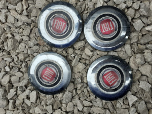 CEPOVI POKLOPCI ZA FIAT VOZILA-ZA 16 FELUGE
