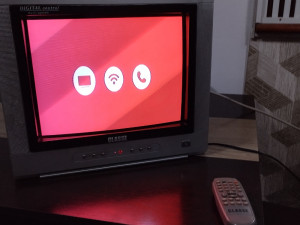 Prodajem TV-u boji pogodan za nocnog cuvara