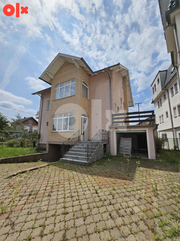Luksuzna kuća u Brčkom- Kolobara 3