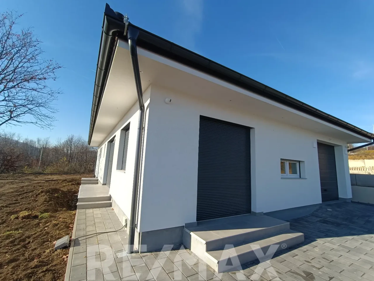 Novoizgrađena kuća 160m2 u Laktašima sa panoramskim pogledom 6