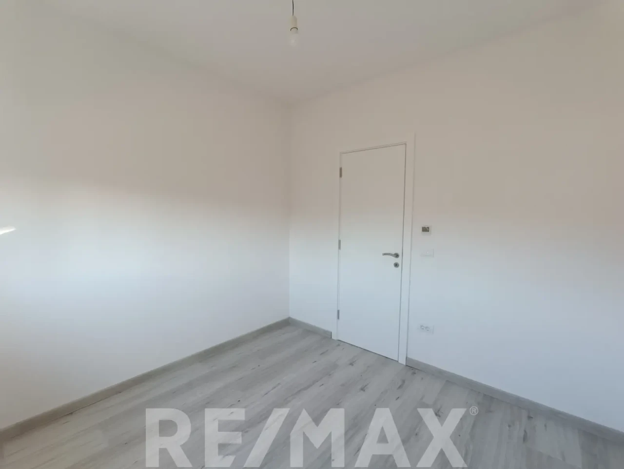 Novoizgrađena kuća 160m2 u Laktašima sa panoramskim pogledom 19
