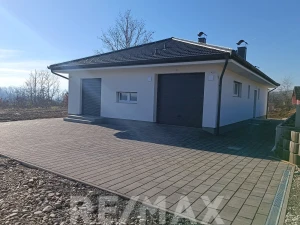 Novoizgrađena kuća 160m2 u Laktašima sa panoramskim pogledom photo 3