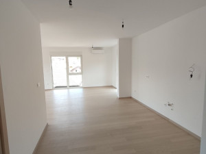Residence Mejtas, novogradnja, 108 m2, cetverosoban stan! photo 5