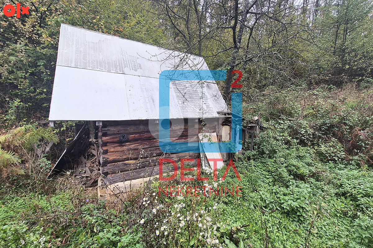 Vikendica / Parcela 958m2 / Njegoševa / Vraca 3