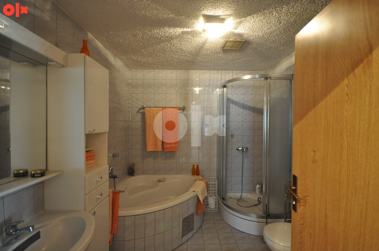 Kuća sa okućnicom  Kiseljak 10