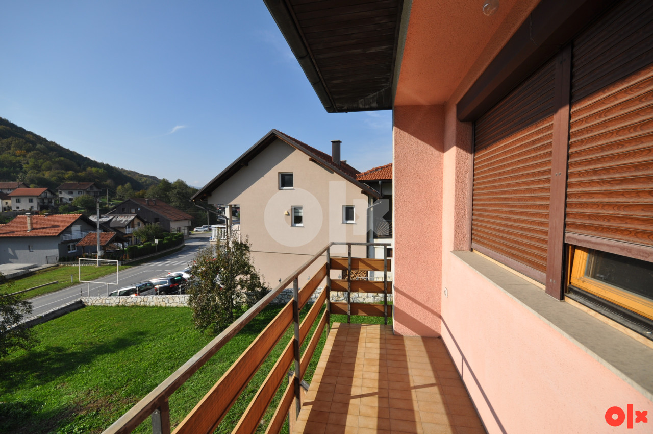 Kuća sa okućnicom  Kiseljak 20