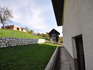 House with yard Kiseljak photo 4