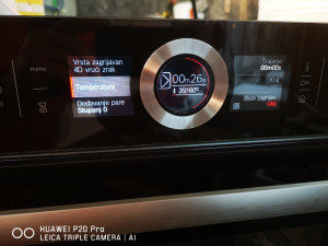 Bosch serie 8/Ugradbena rerna na paru sa mikrovalnom