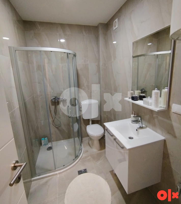 Stan na dan ili mjesečni zakup - Apartman "Aureus" Bijeljina 9