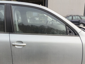 VW Touareg prednja desna vrata