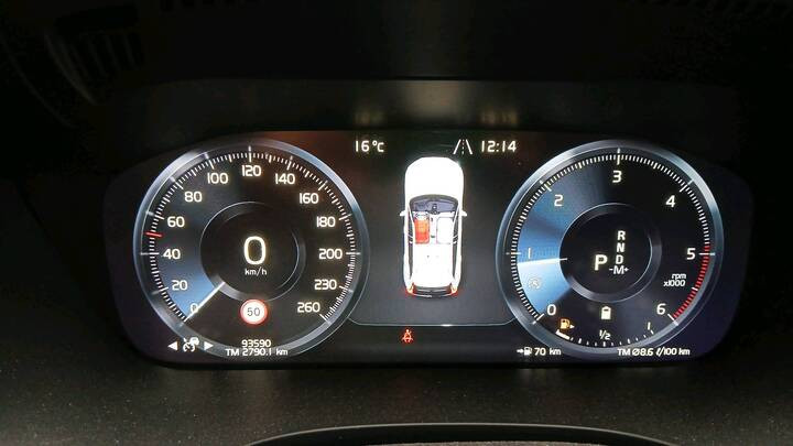 Volvo XC60 2.0 B4 AWD Geartronic 3xR-Design LED VIRT Kamera ACC