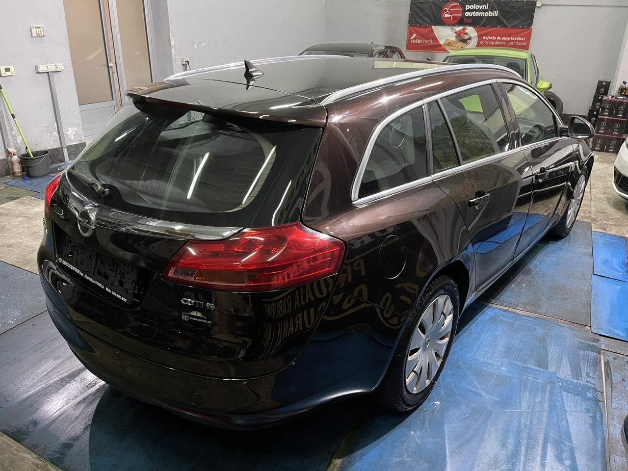 OPEL INSIGNIA 2.0 CDTI 4x4 EDITION, 2010 GOD, XENONI,