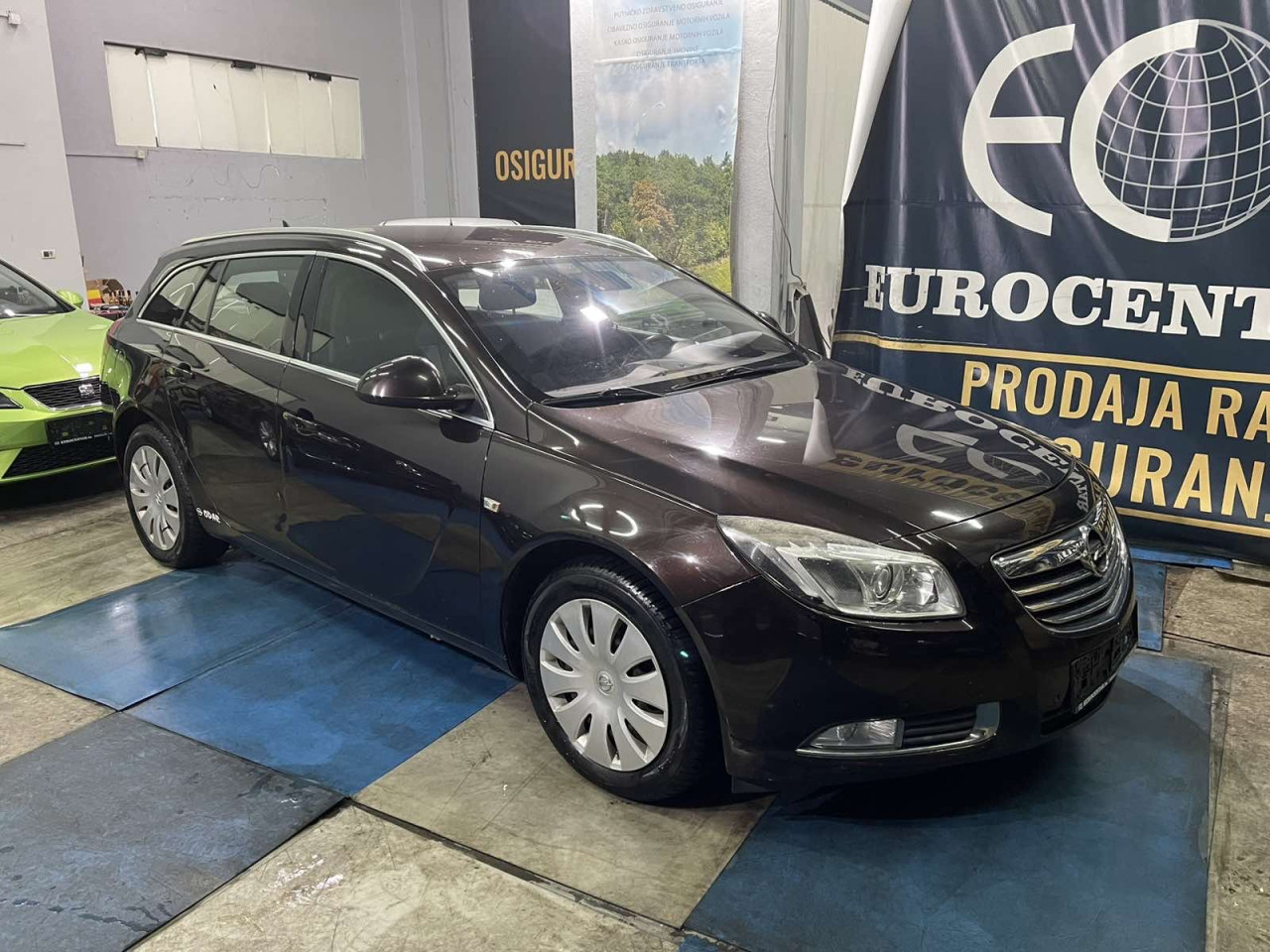 OPEL INSIGNIA 2.0 CDTI 4x4 EDITION, 2010 GOD, XENONI,