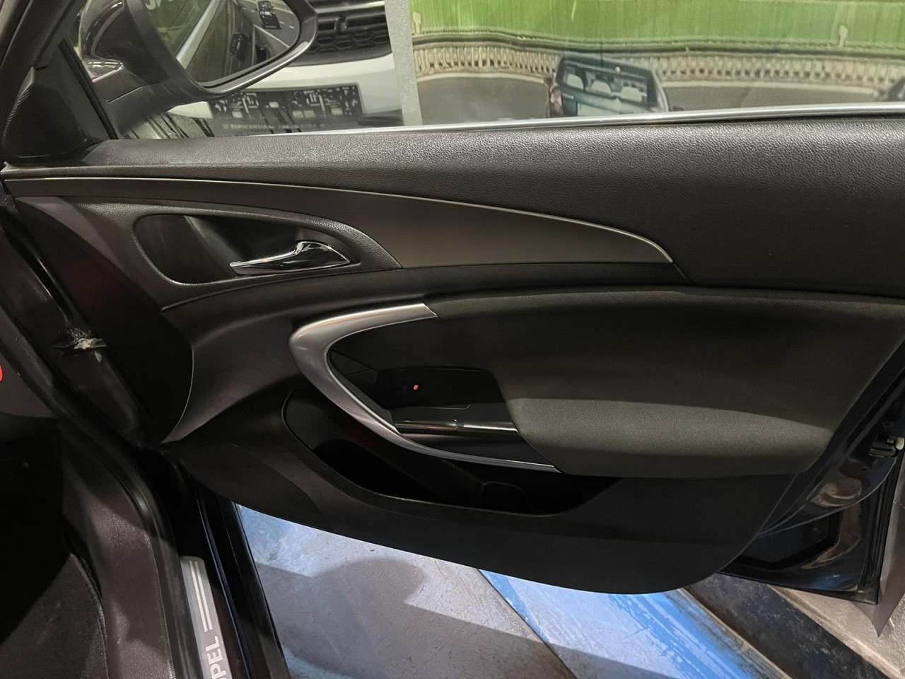 OPEL INSIGNIA 2.0 CDTI 4x4 EDITION, 2010 GOD, XENONI,