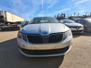Prednji branik/karambolka | ŠKODA OCTAVIA 2016-2019