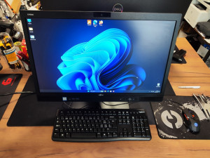 All in One Fujitsu I5 8500/16GB DDR4/512GB SSD/Intel UHD 8GB AIO